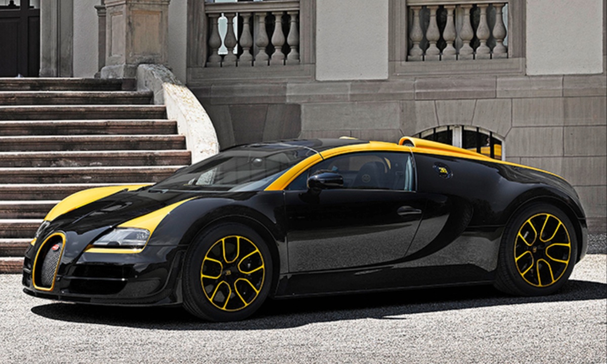 Bugatti Veyron (2)