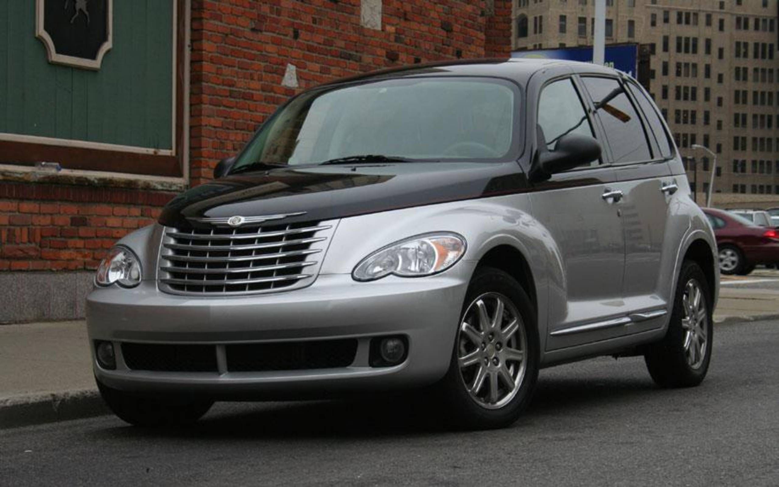 Chrysler PT Cruiser Couture Edition