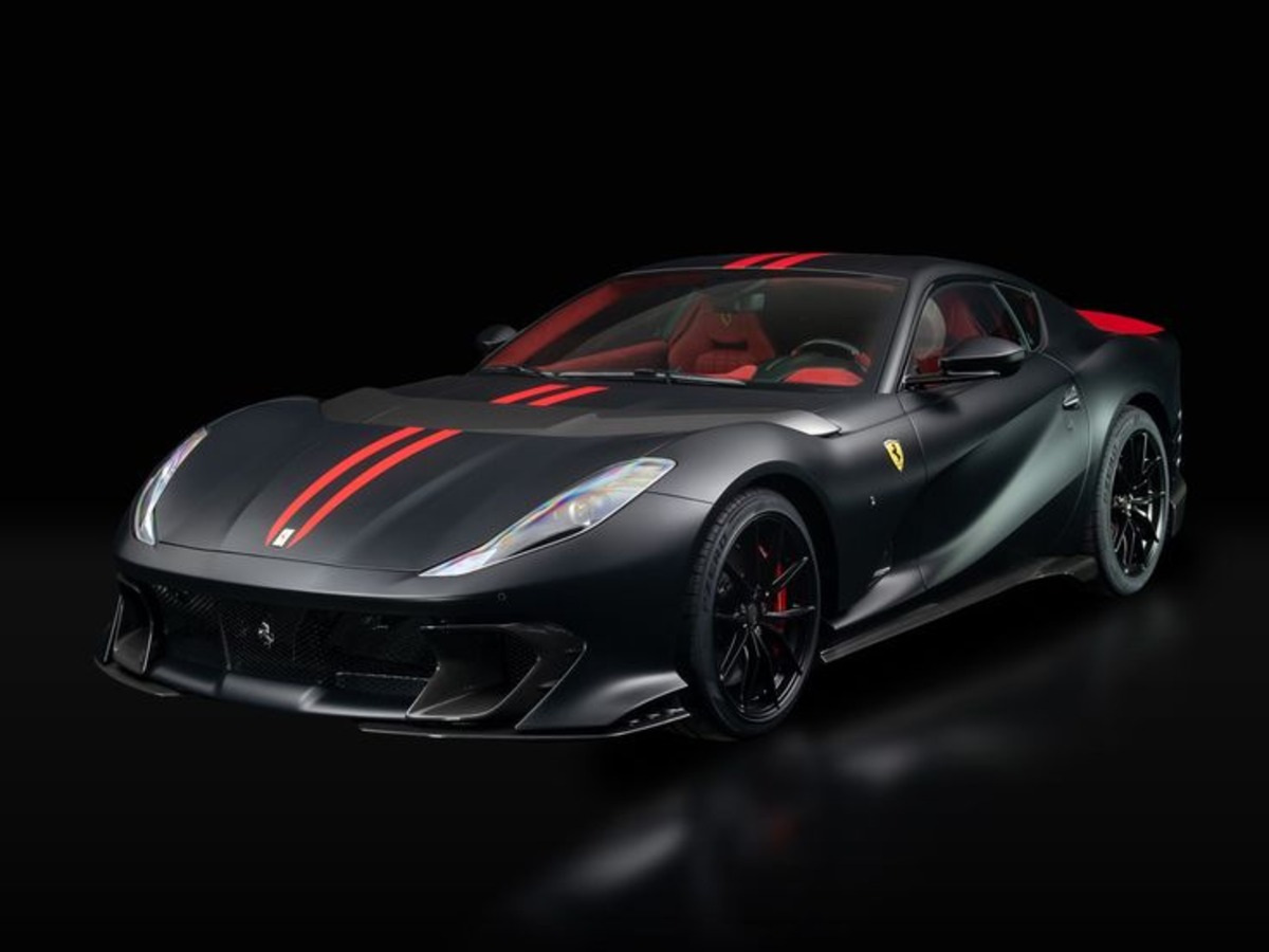 Ferrari 812 Competizione