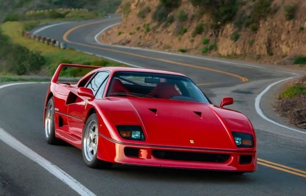 Ferrari F40 (1987–1992)