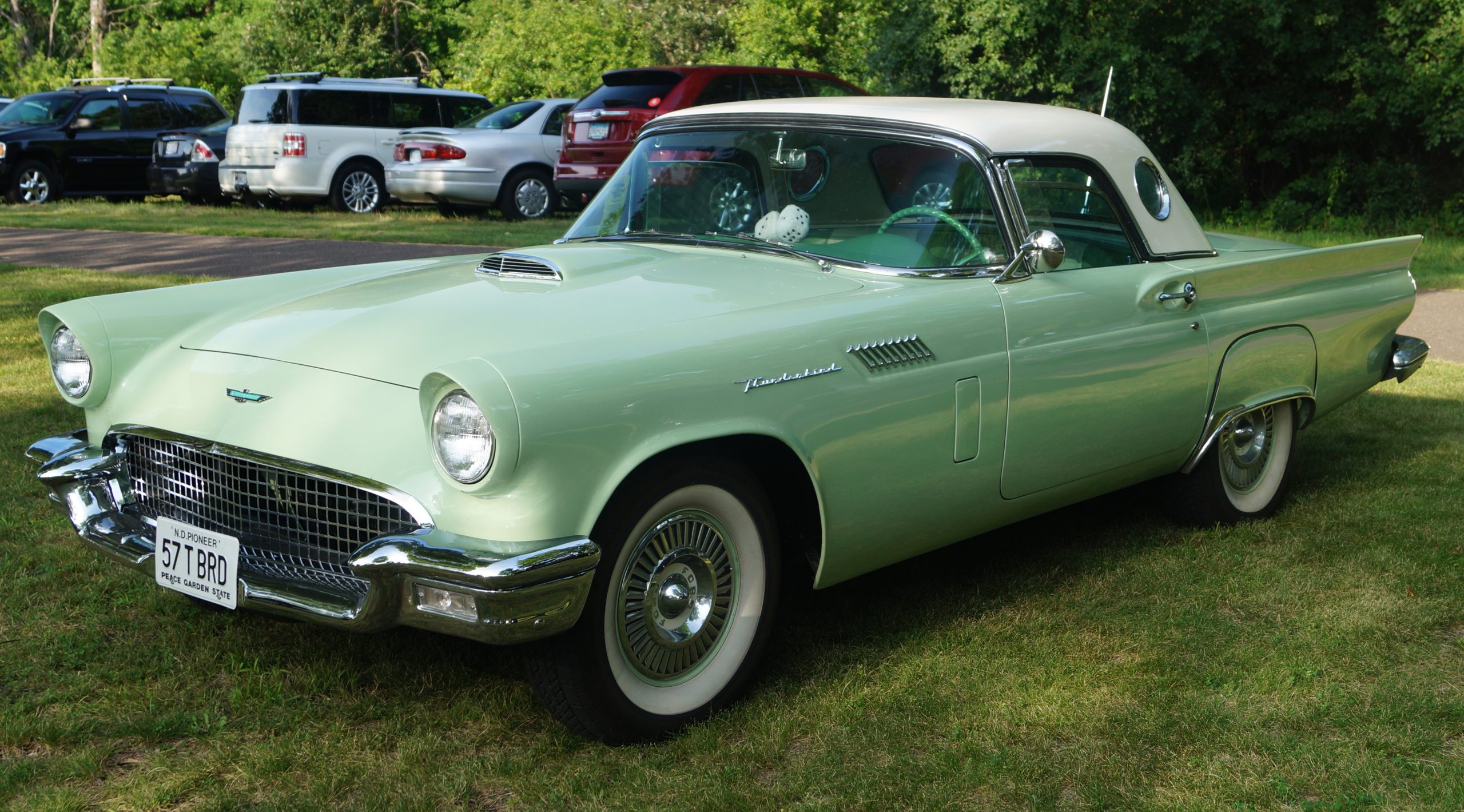 Ford Thunderbird (1955 1957)