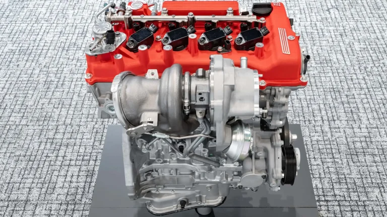 Four Cylinder Engines