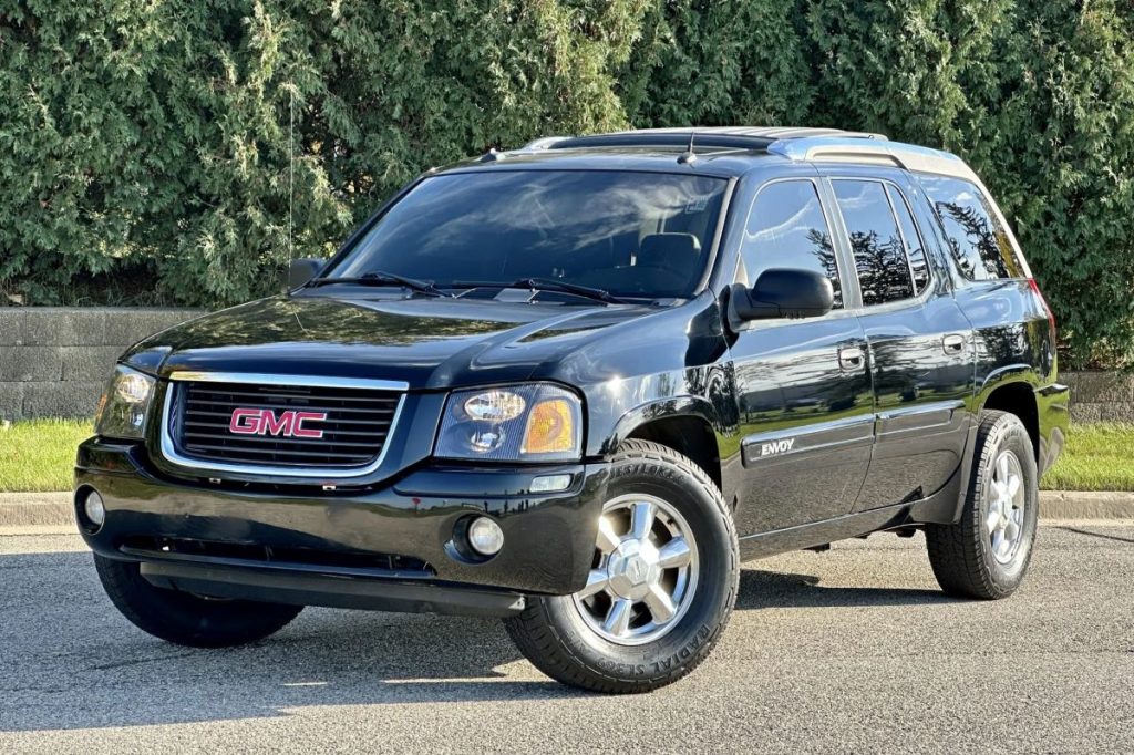 GMC Envoy XUV GMC Envoy XUV