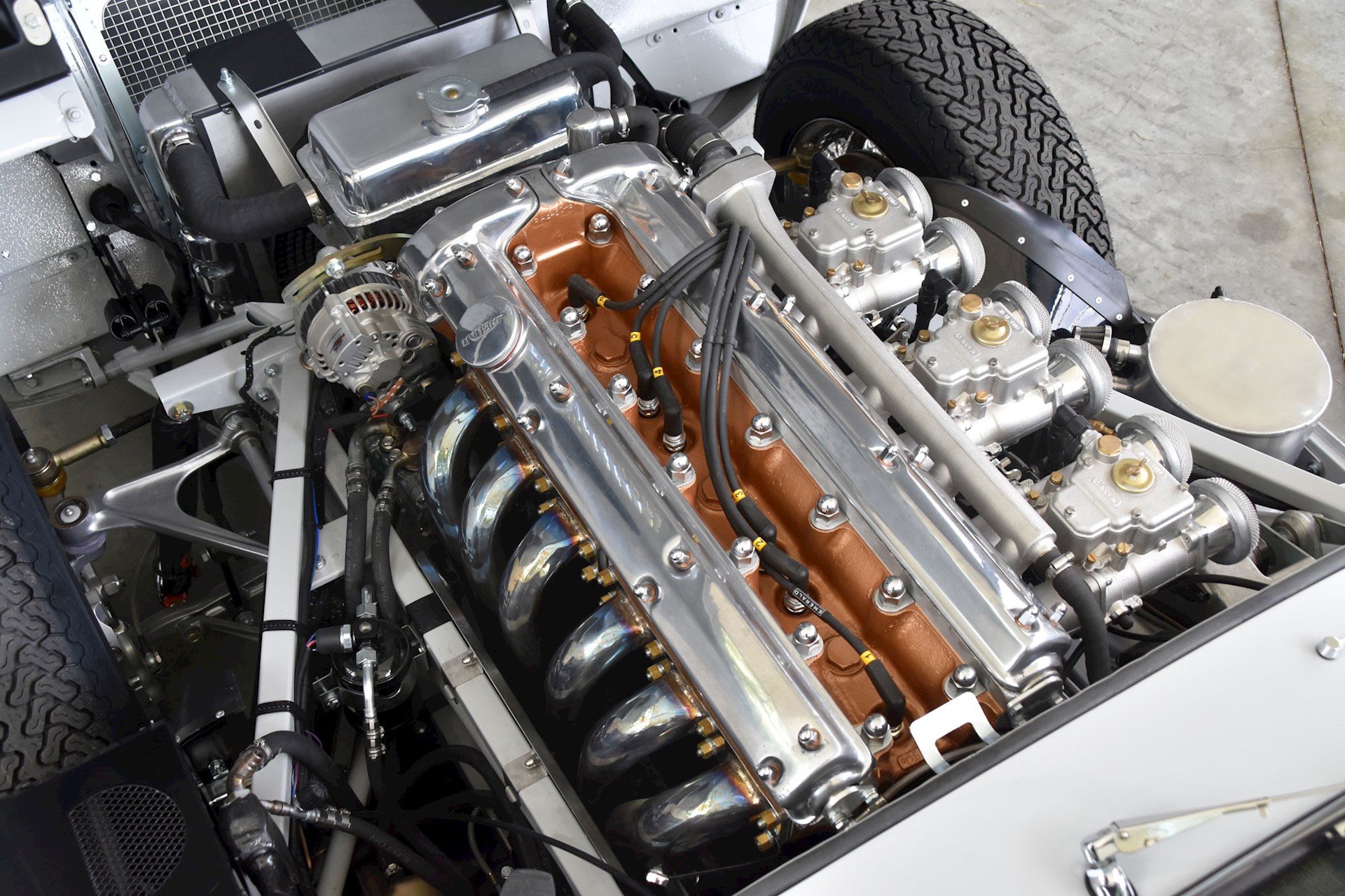 Jaguar XK Inline Six