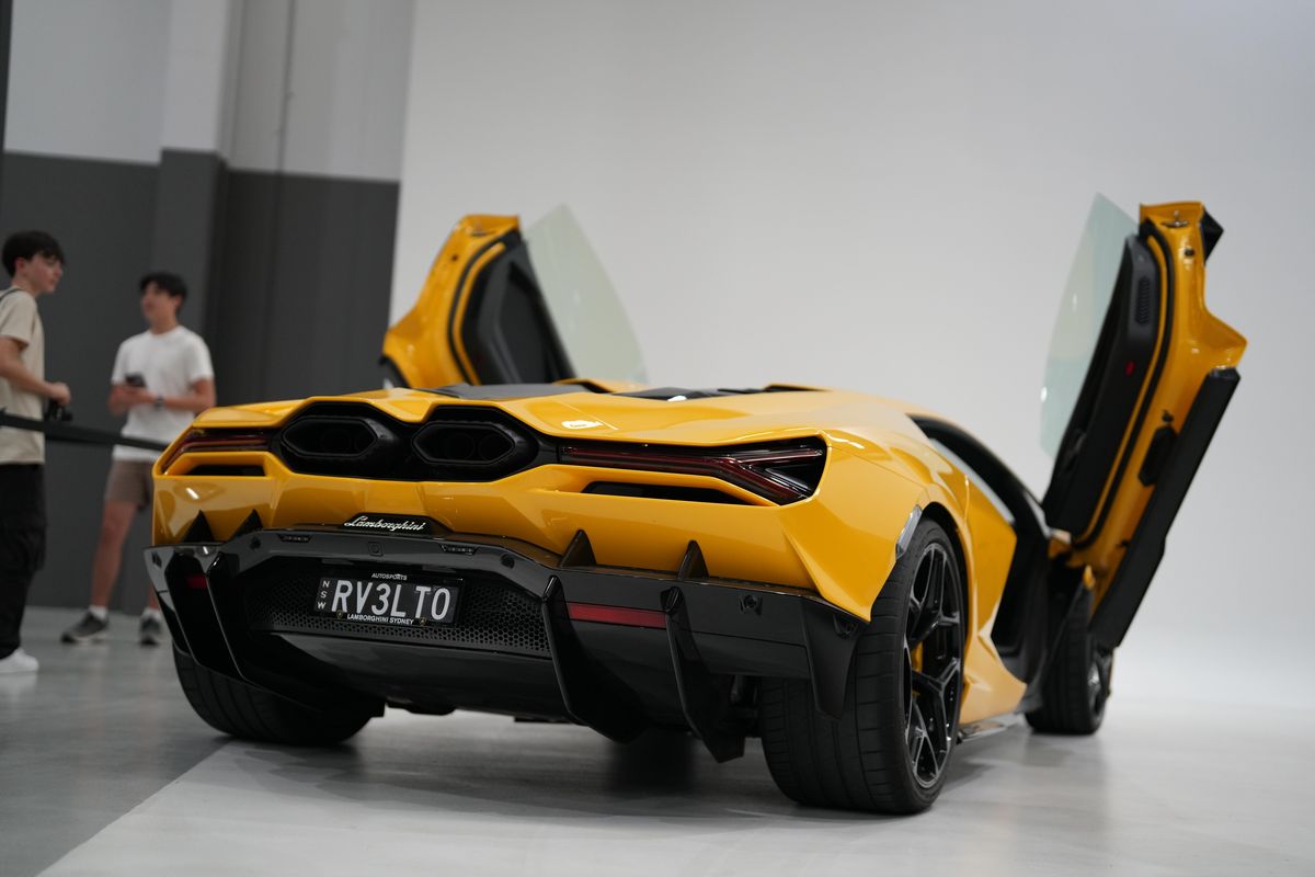 Lamborghini Revuelto Spyder