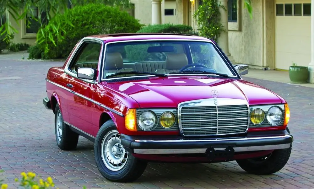 Mercedes Benz OM617 Powered W123 300D,TD (1976 1985)