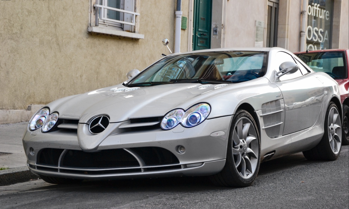 Mercedes McLaren SLR