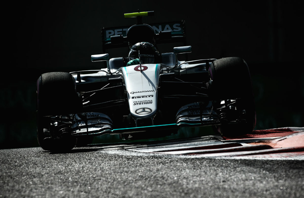 Mercedes W07 Hybrid