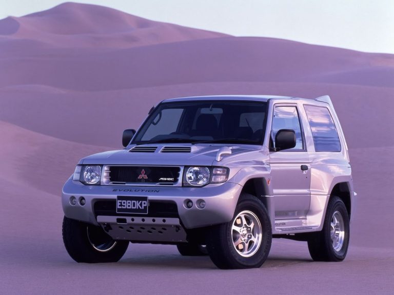 Mitsubishi Pajero Evolution