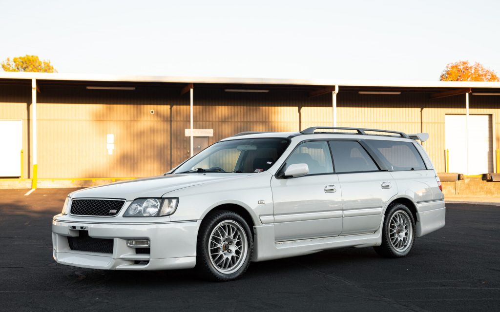 Nissan Stagea Autech 260RS Nissan Stagea Autech 260RS