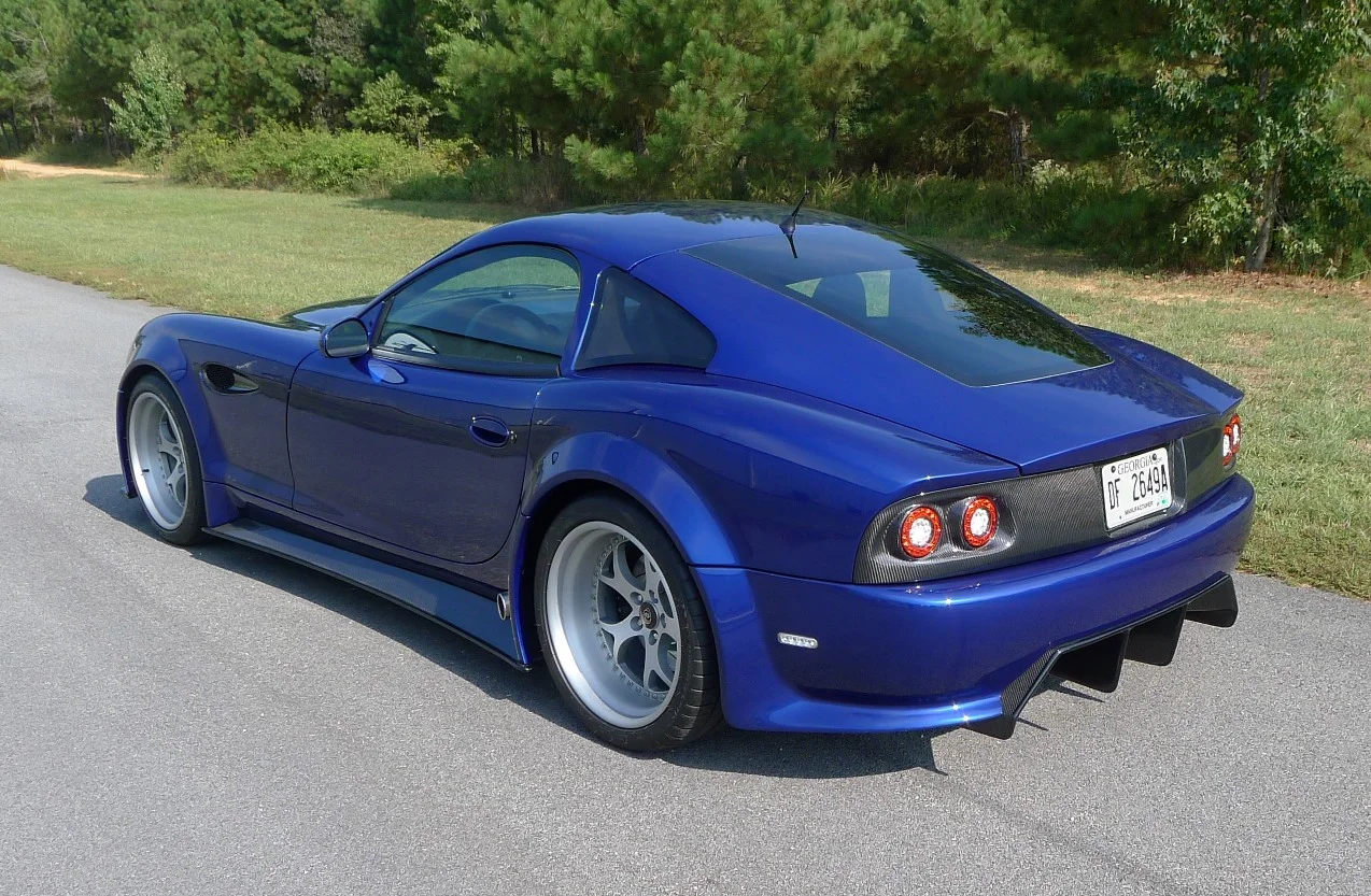 Panoz Avezzano