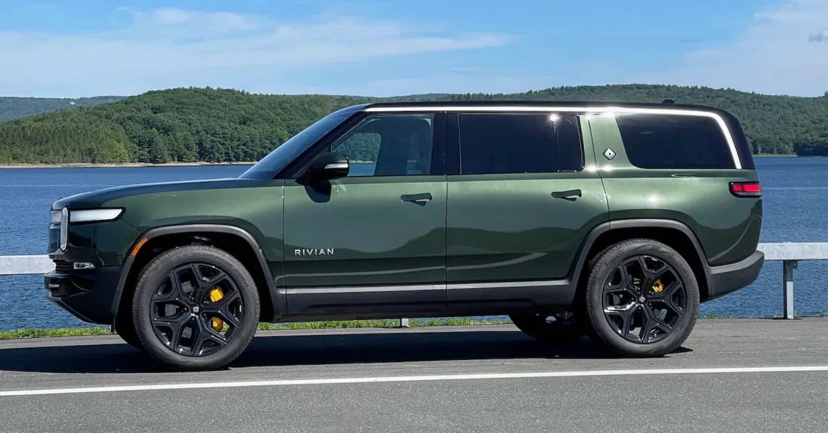 Rivian R1S