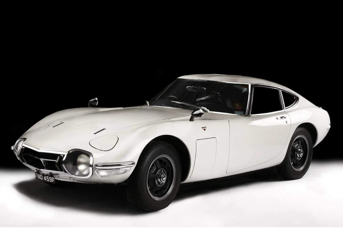 Toyota 2000GT