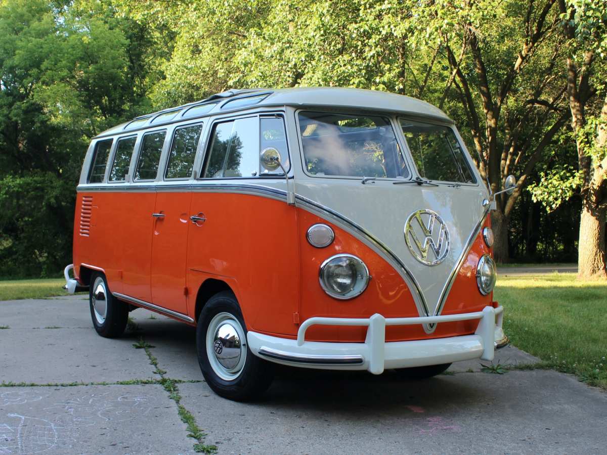 Volkswagen Samba Bus