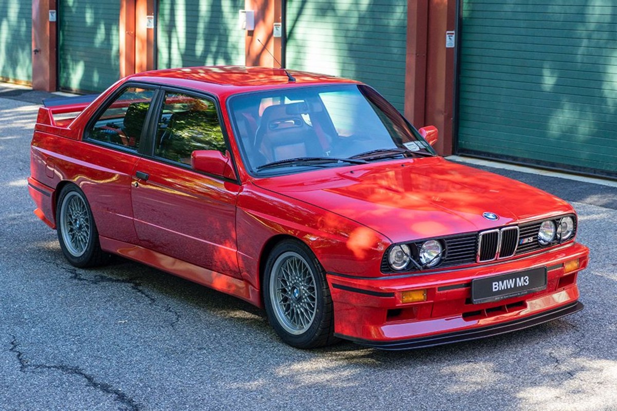 1990 BMW E30 