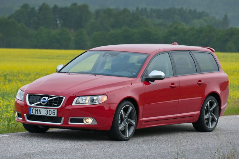 2011 Volvo V70