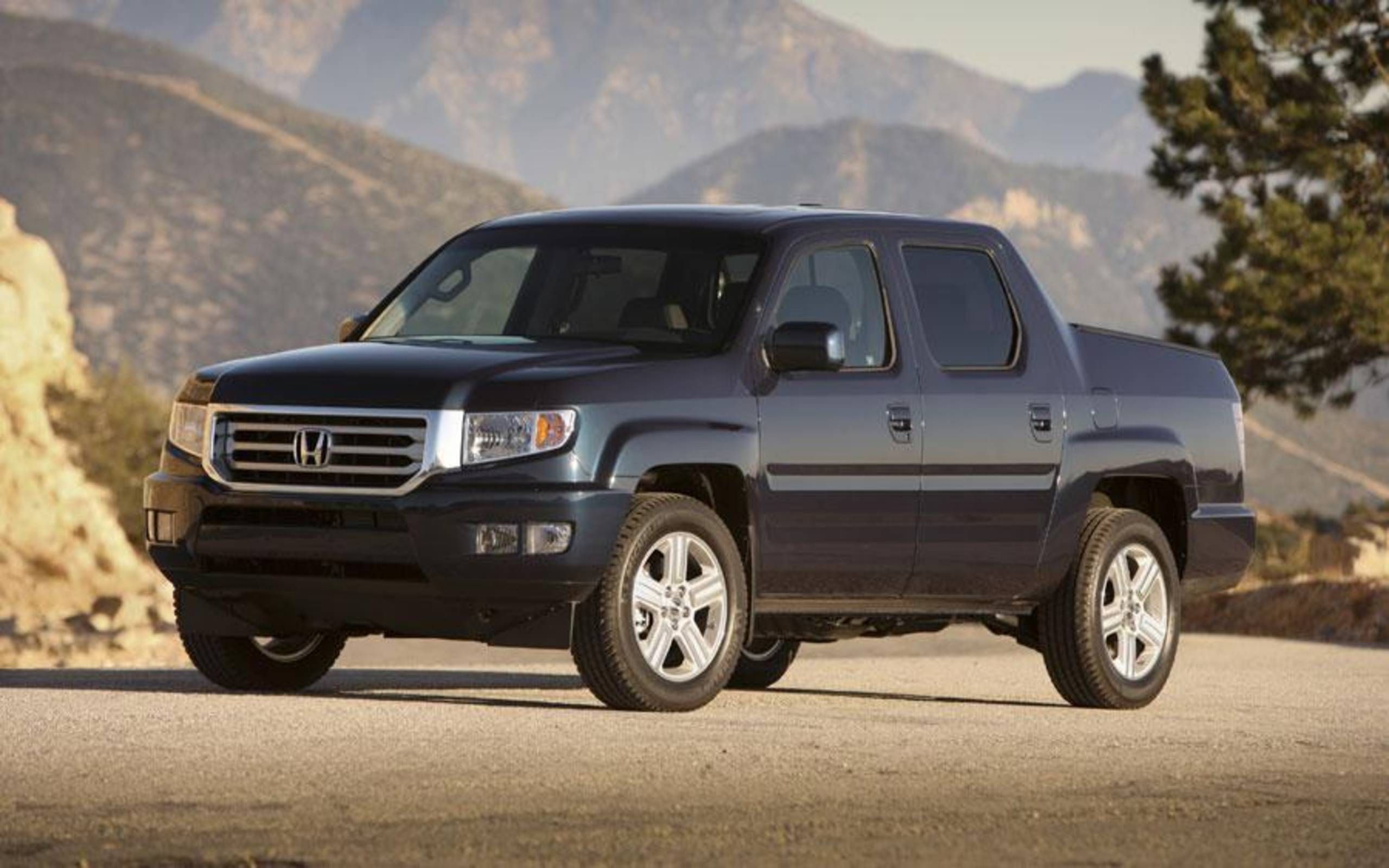2014 Honda Ridgeline Sport 2014 Honda Ridgeline Sport
