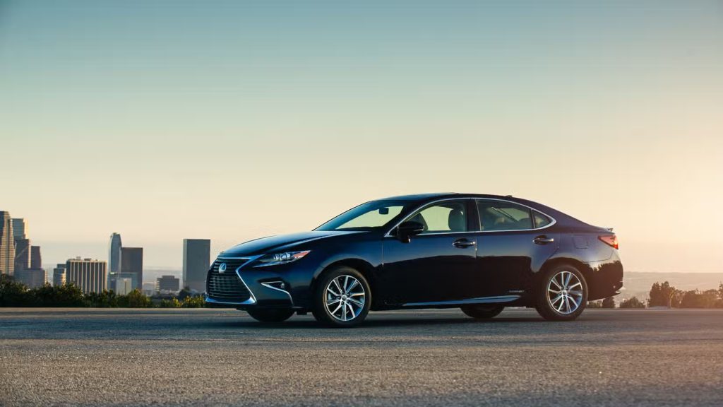 2017 Lexus ES Hybrid