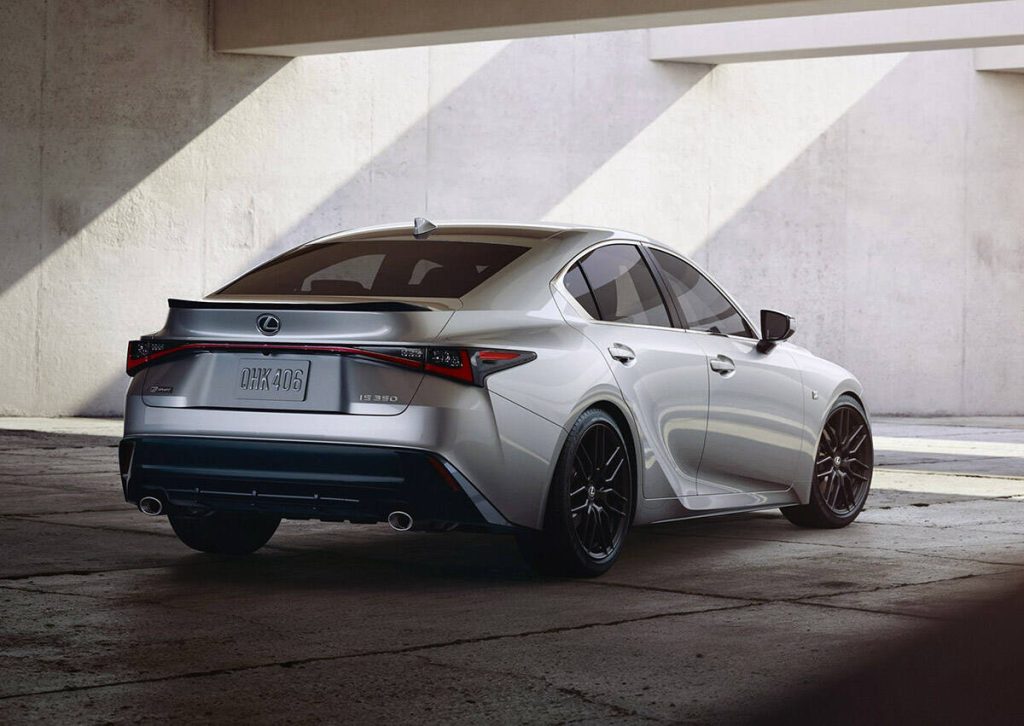 2021 Lexus IS