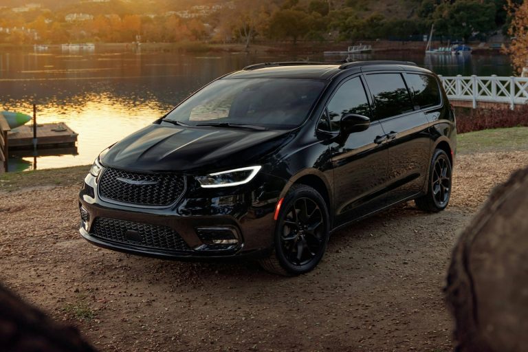 2024 Chrysler Pacifica