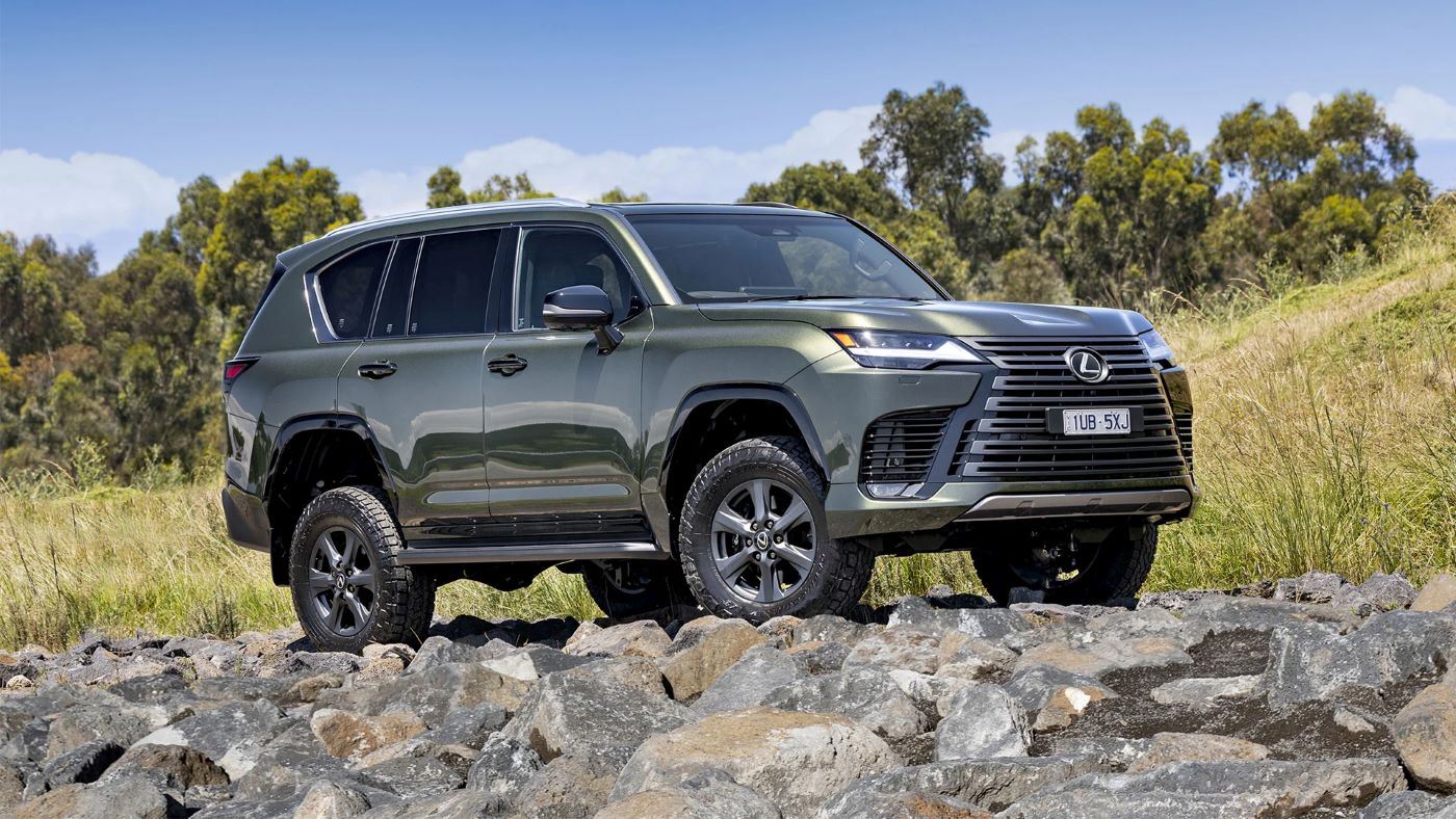 2025 Lexus LX 600 Overtrail 2025 Lexus LX 600 Overtrail