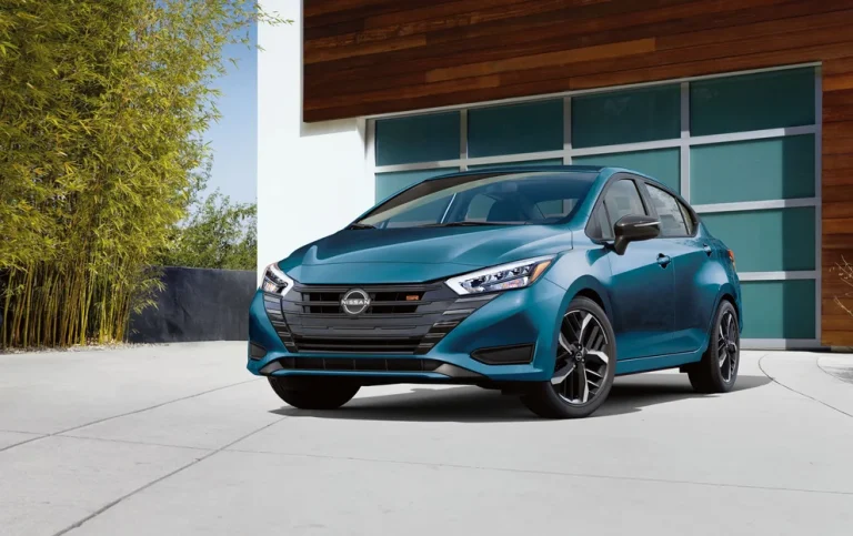 2025 Nissan Versa