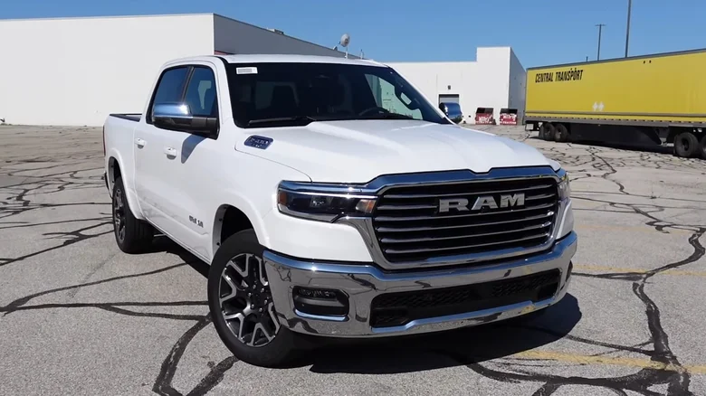 2025 Ram 1500 4x4 Laramie 2025 Ram 1500 4x4 Laramie