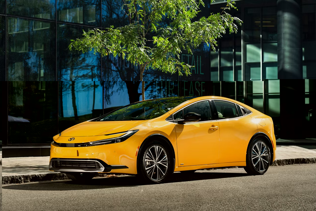 2025 Toyota Prius (1)