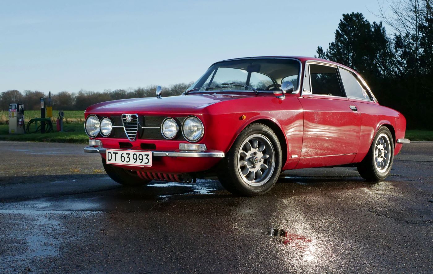 Alfa Romeo 1750 GTV Alfa Romeo 1750 GTV