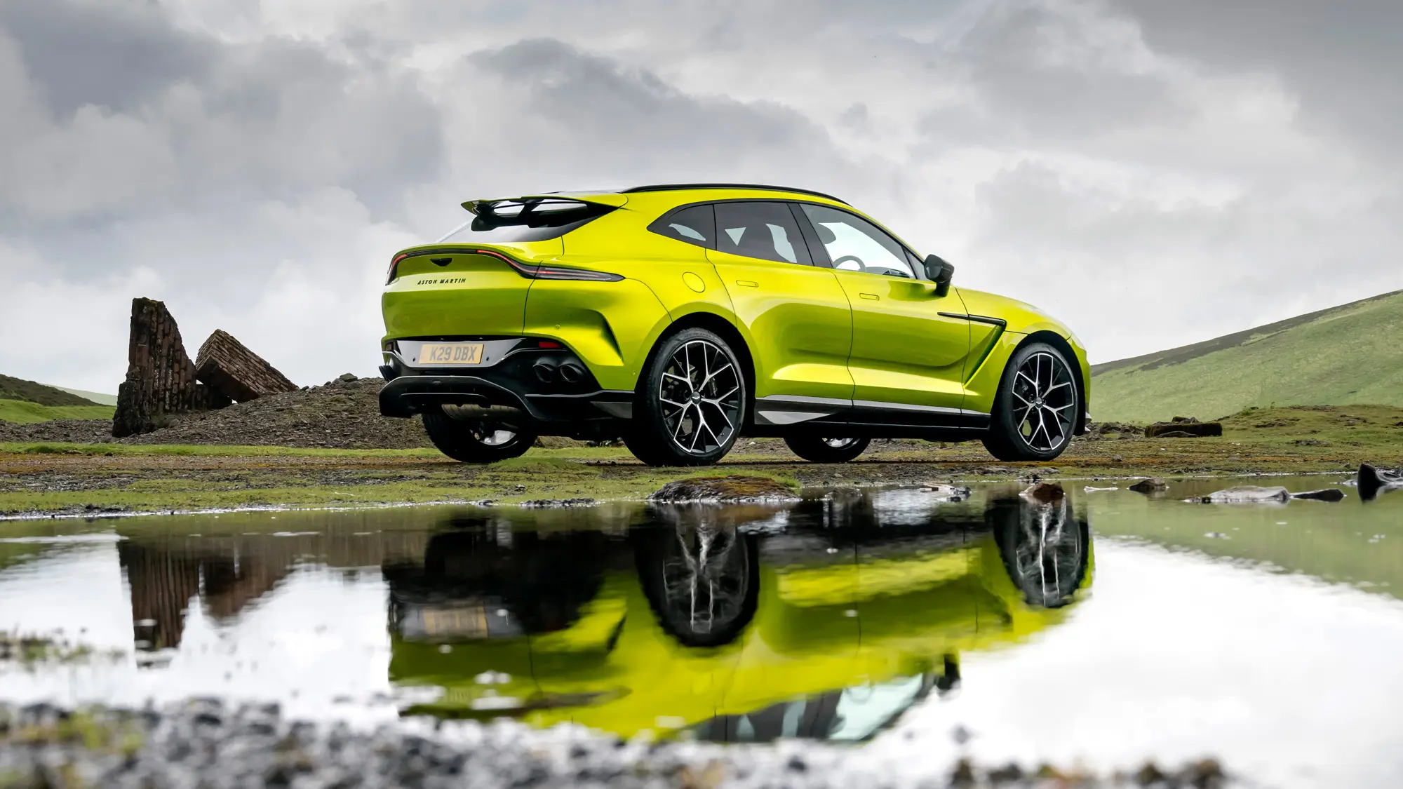 Aston Martin DBX707 Aston Martin DBX707