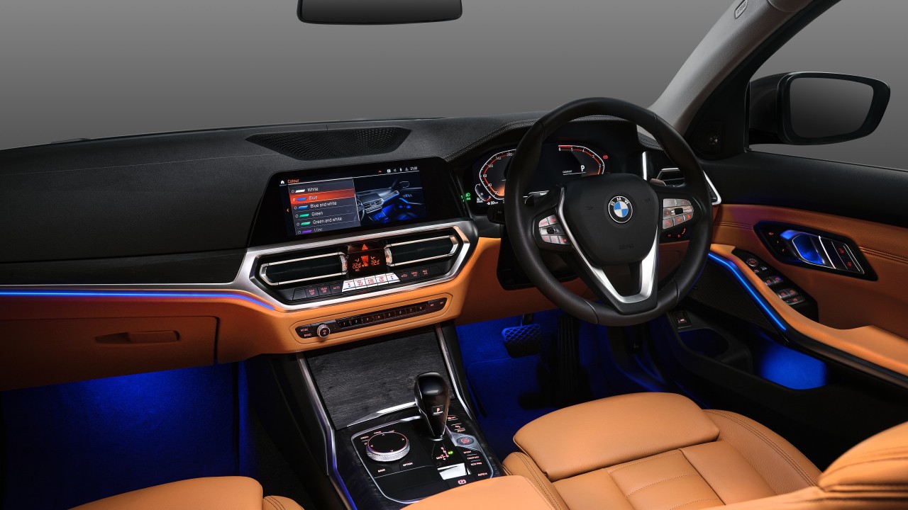 BMW 330Li Luxury Line 2021 Interior
