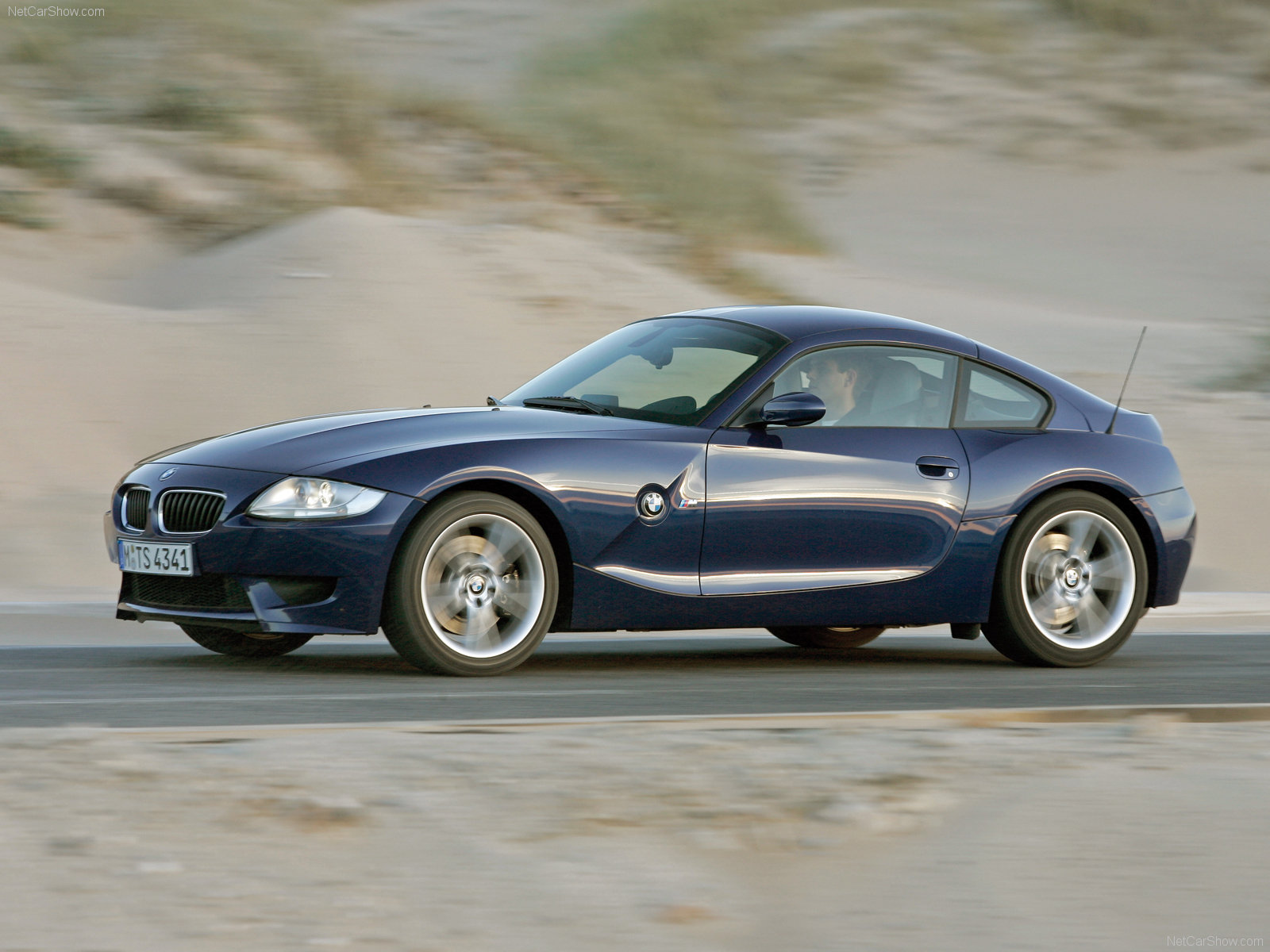 BMW Z4 M Coupe (E86) BMW Z4 M Coupe (E86)