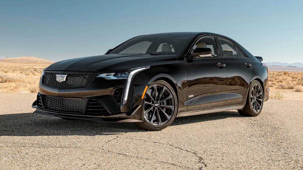 Cadillac CT4