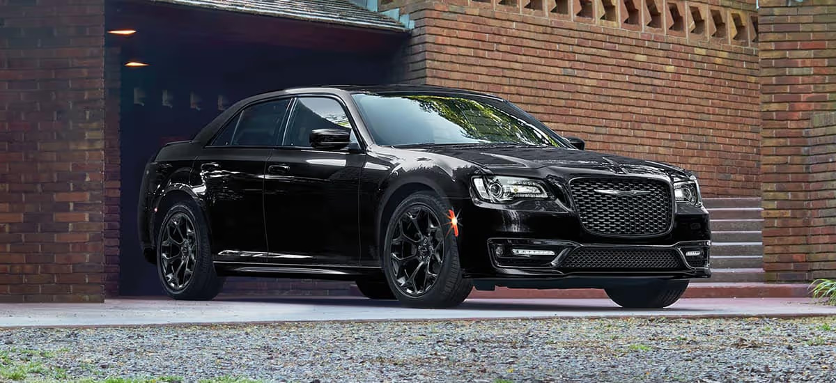 Chrysler 300 (1) Chrysler 300 (1)