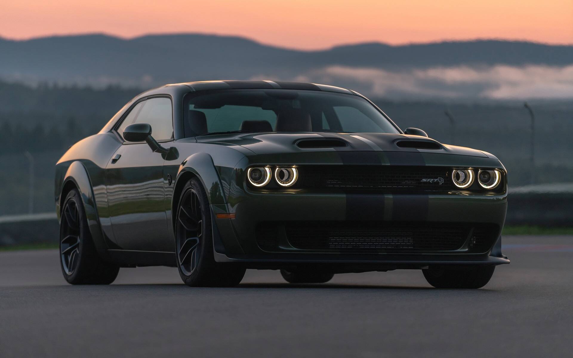 Dodge Challenger Dodge Challenger