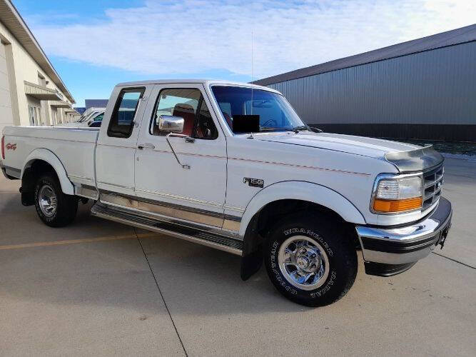 Ford F Series with Inline Six (1965 1996) Ford F Series with Inline Six (1965 1996)