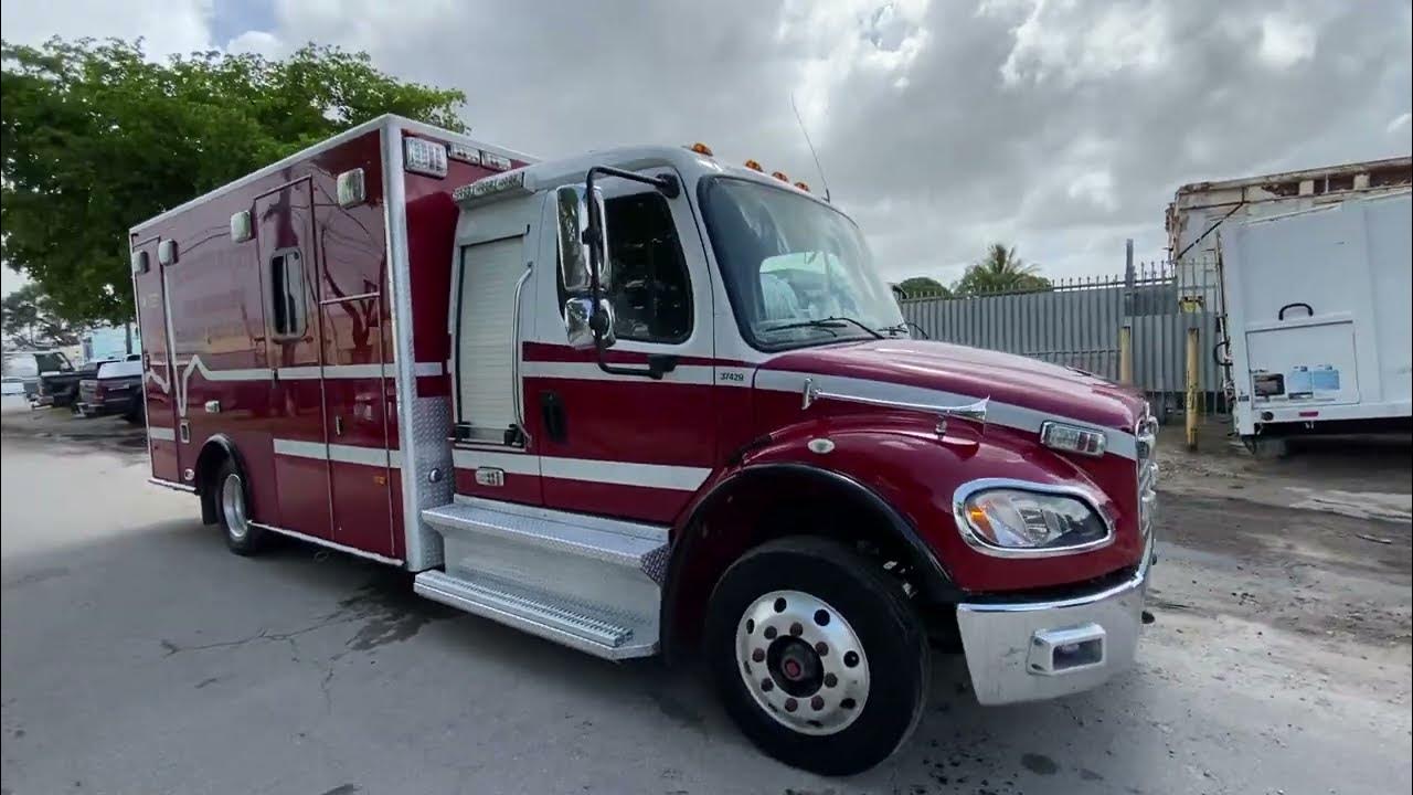 Freightliner M2