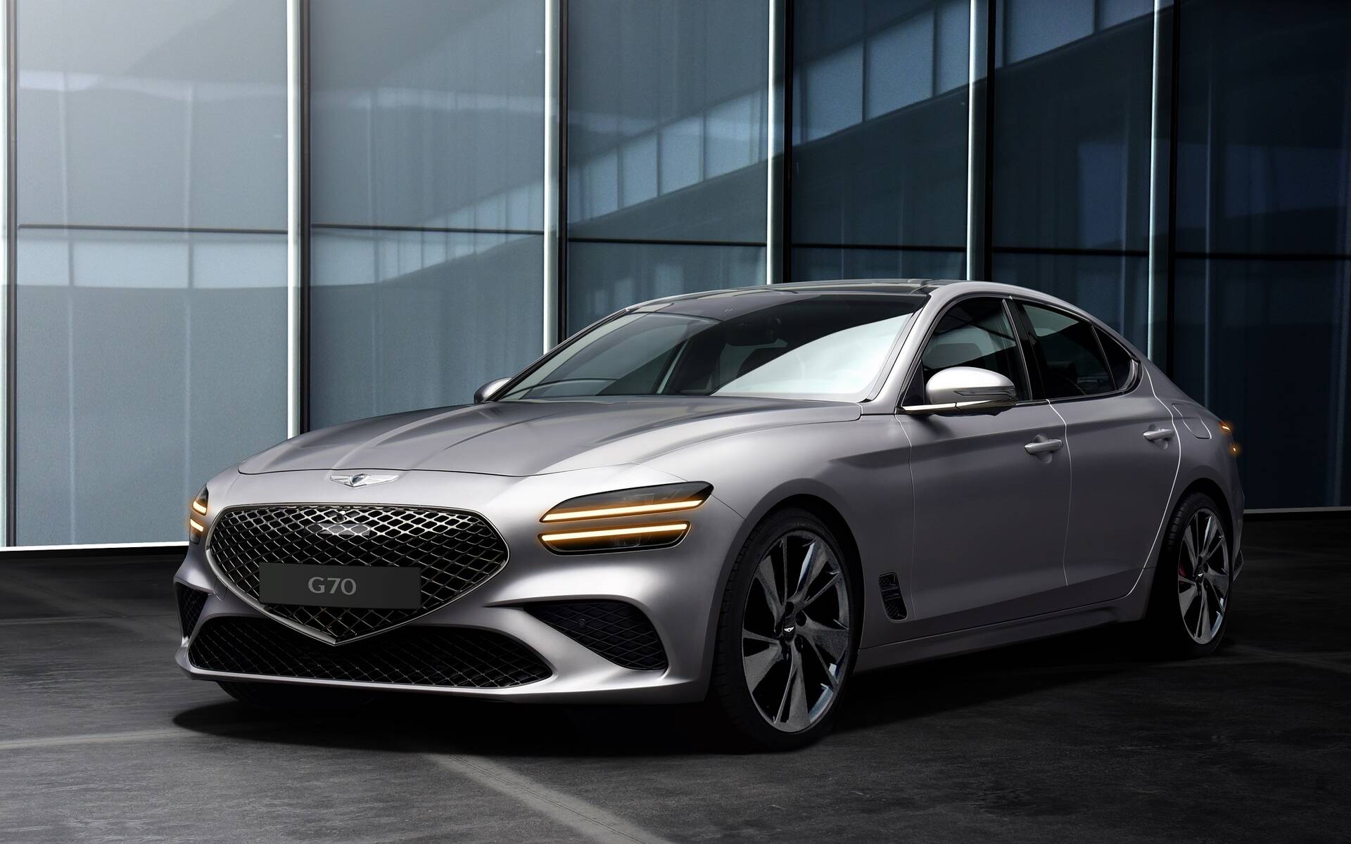 Genesis G70