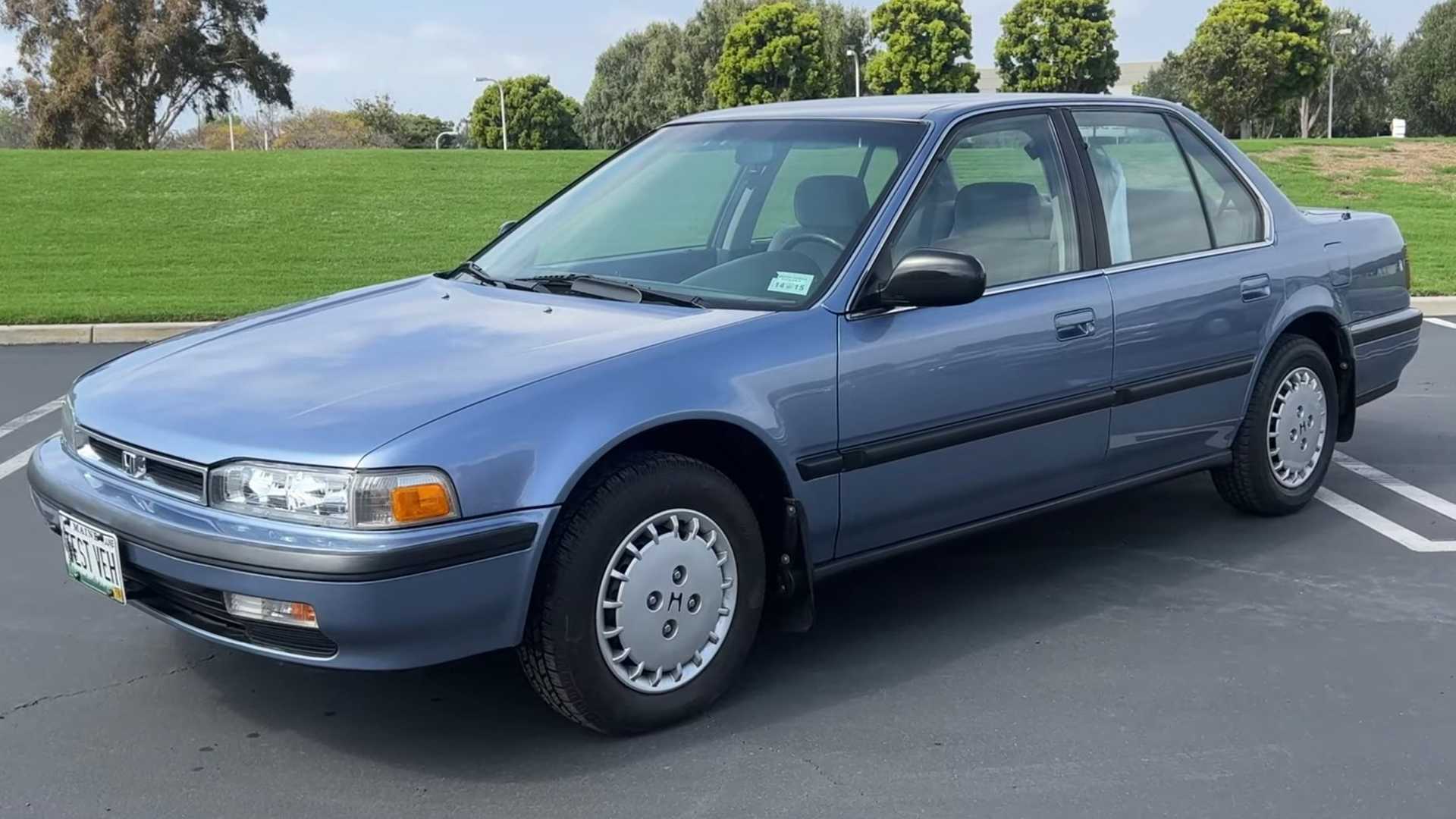 Honda Accord (1990) Honda Accord (1990)