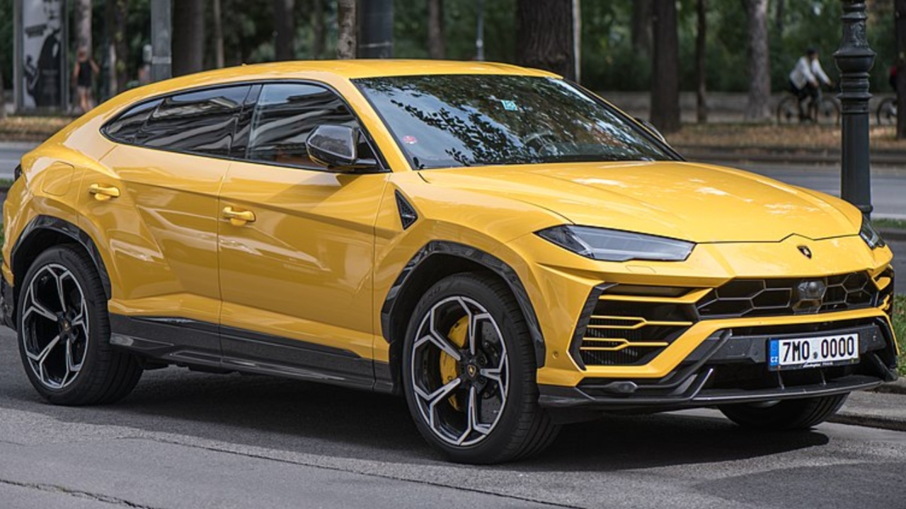 Lamborghini Urus (2) Lamborghini Urus (2)