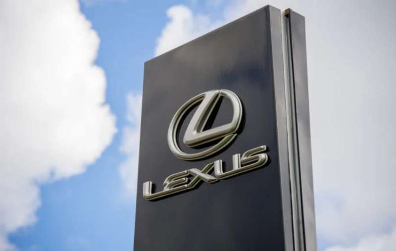 Lexus Lexus