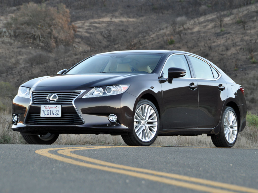 Lexus ES (2015) Lexus ES (2015)