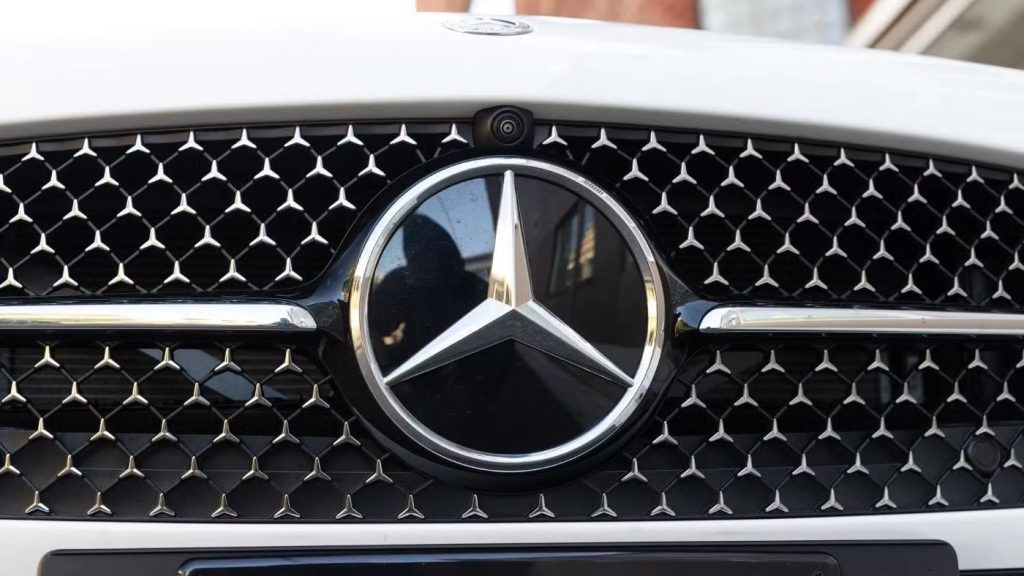 Mercedes Benz