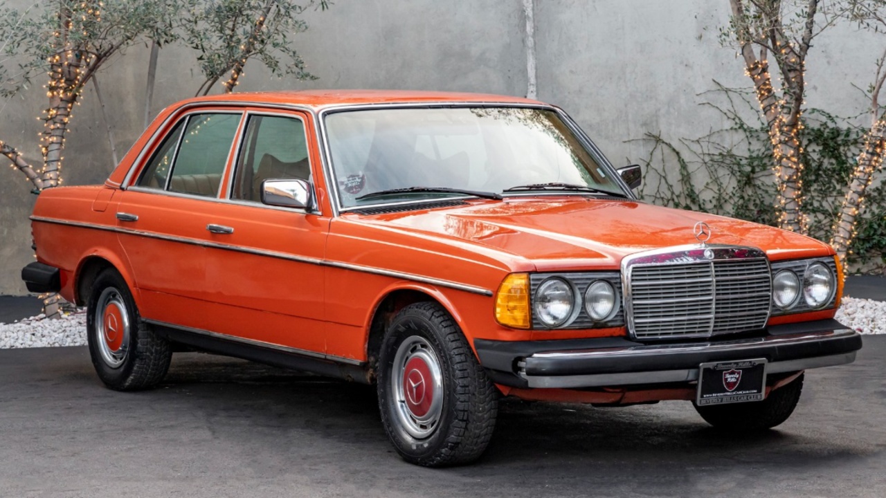 Mercedes Benz 240D Mercedes Benz 240D