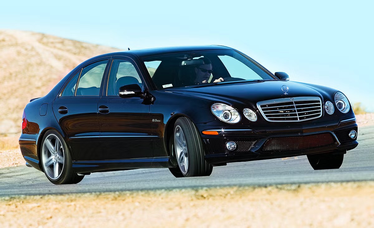 Mercedes Benz E Class (2003 2009, W211) Mercedes Benz E Class (2003 2009, W211)
