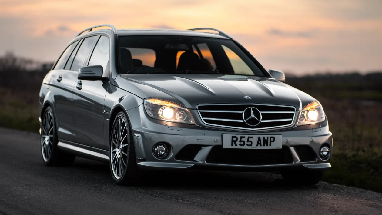 Mercedes Benz W204 C63 AMG Mercedes Benz W204 C63 AMG