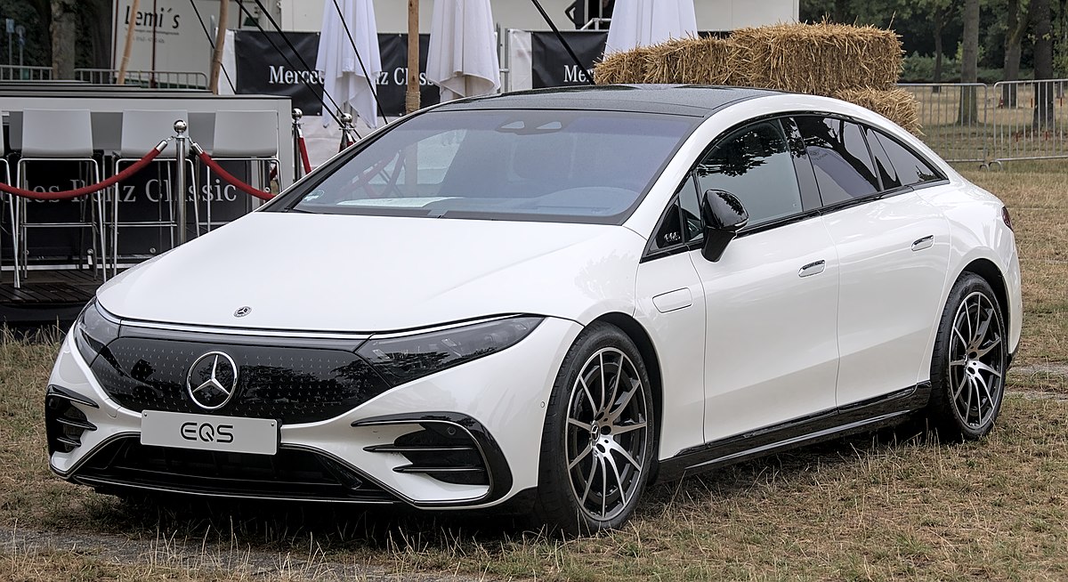 Mercedes EQS