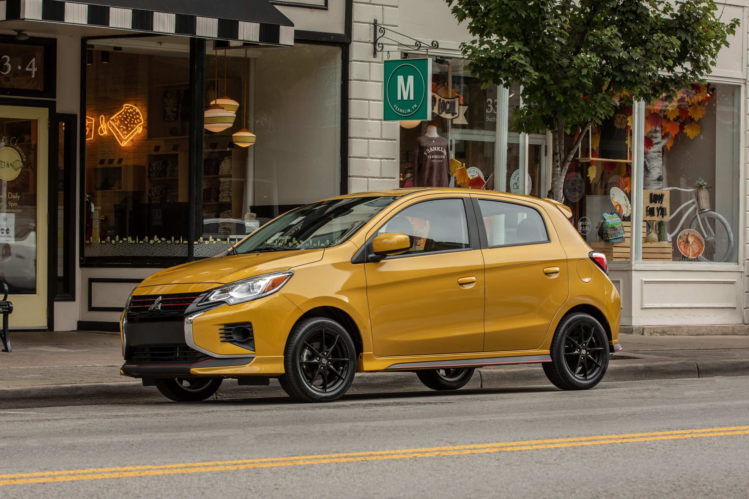 Mitsubishi Mirage ES Mitsubishi Mirage ES