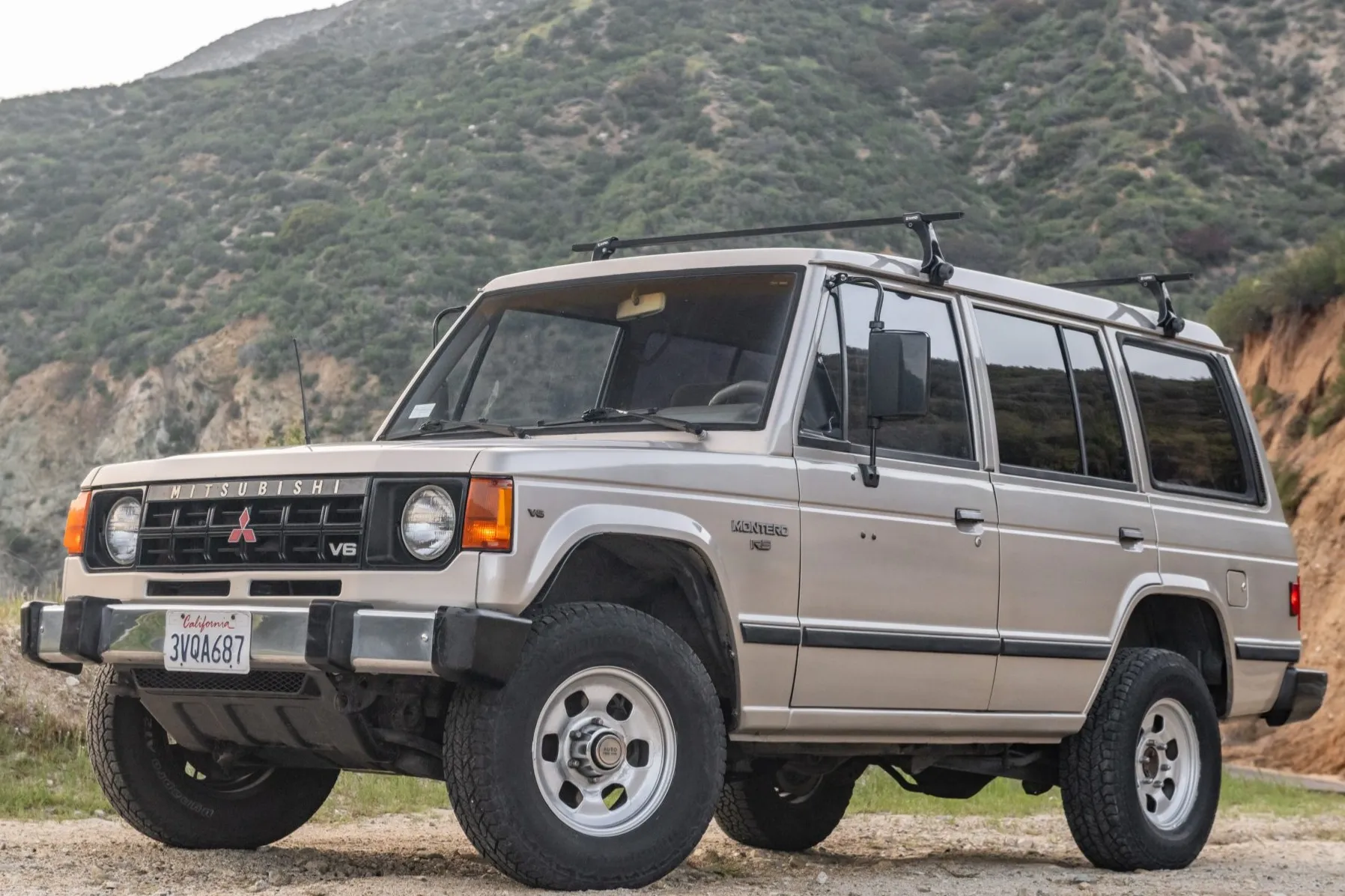 Mitsubishi Montero (1991 1999) Mitsubishi Montero (1991 1999)
