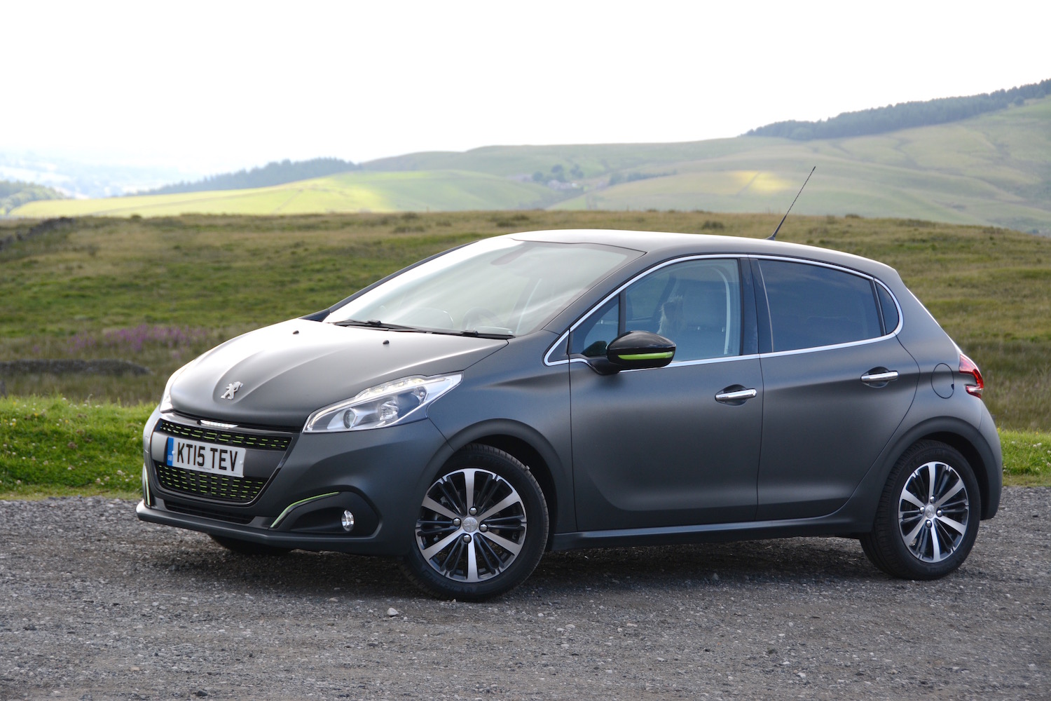 Peugeot 208 BlueHDi Peugeot 208 BlueHDi